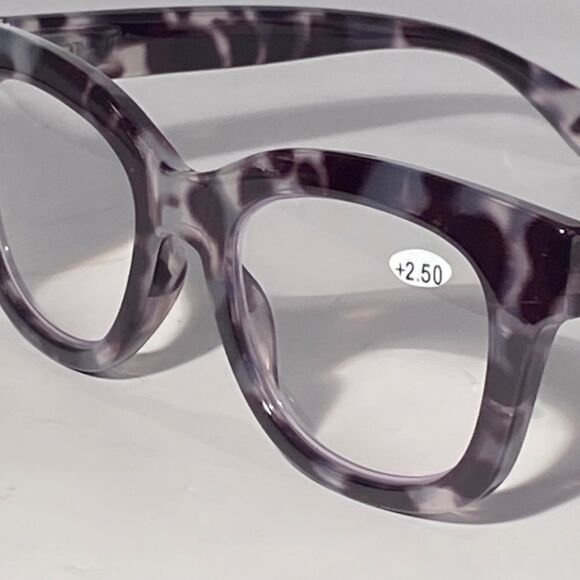 1145 Mona Reading Glasses 2.50 Sq Eyeglasses Grey and Black Tortoise Frames NWT - Picture 8 of 9